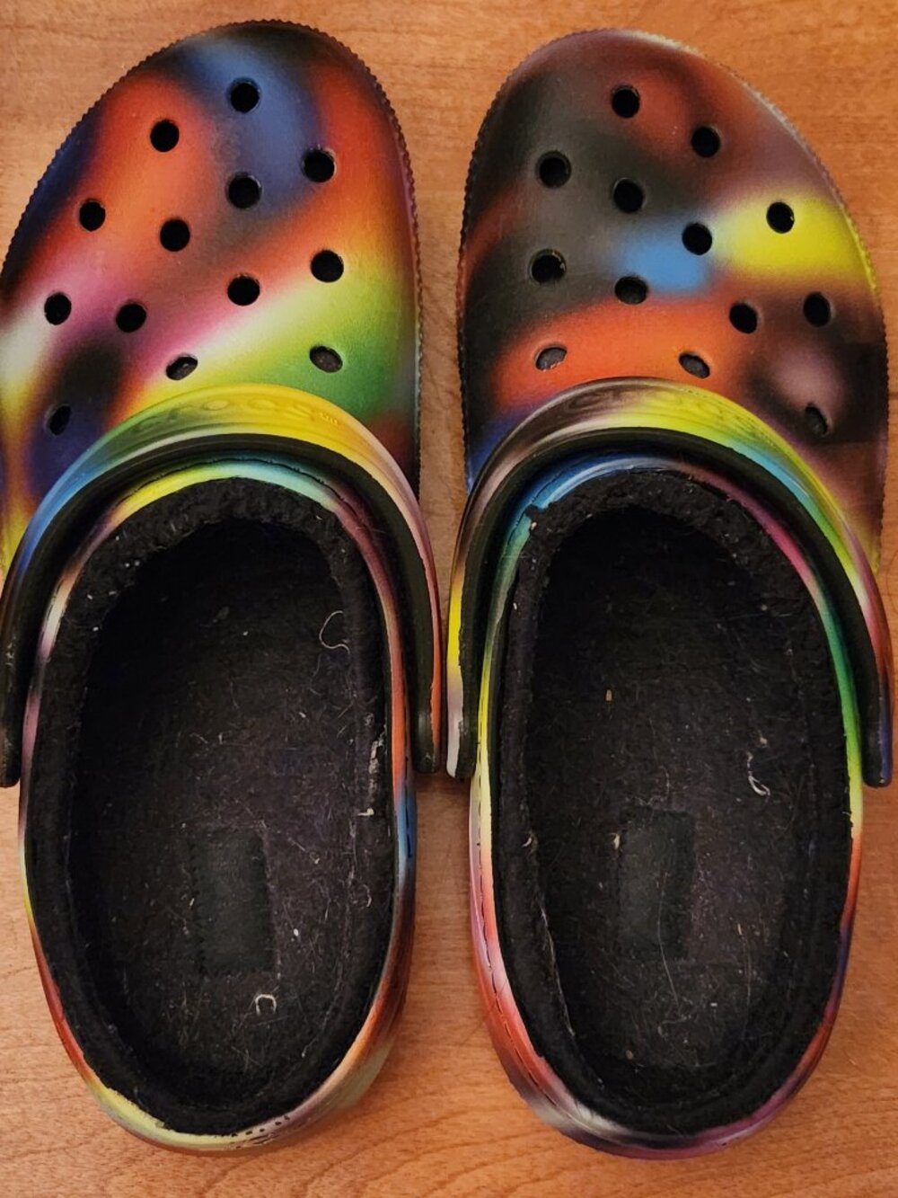 Lined crocs